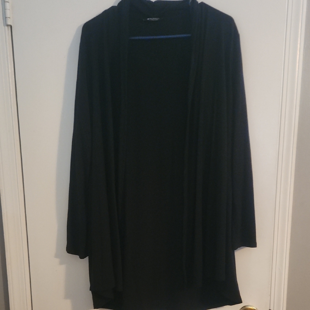 Black Light Weight Women's Cardigan